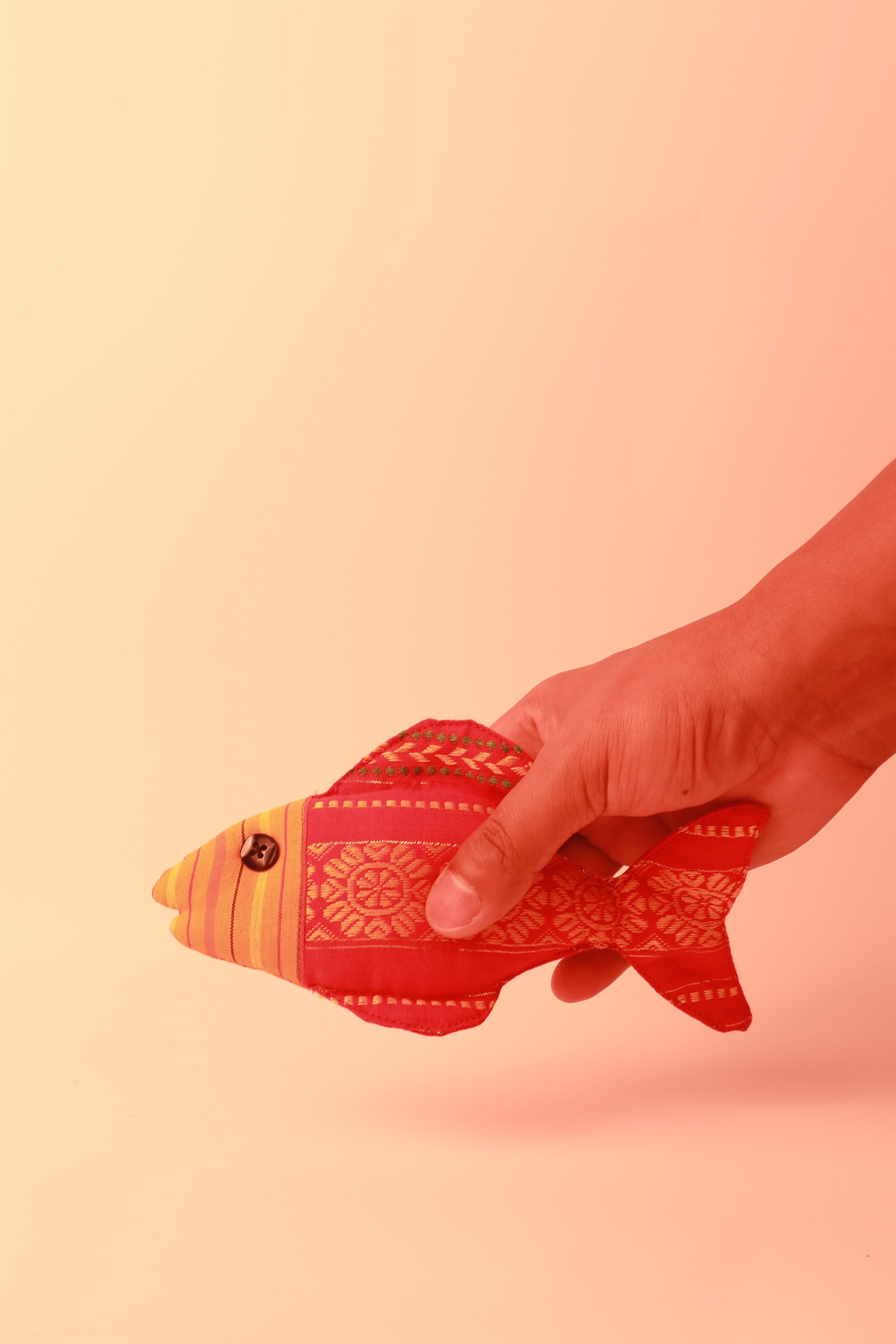 Gwja Na: Red Fish Soft Toy